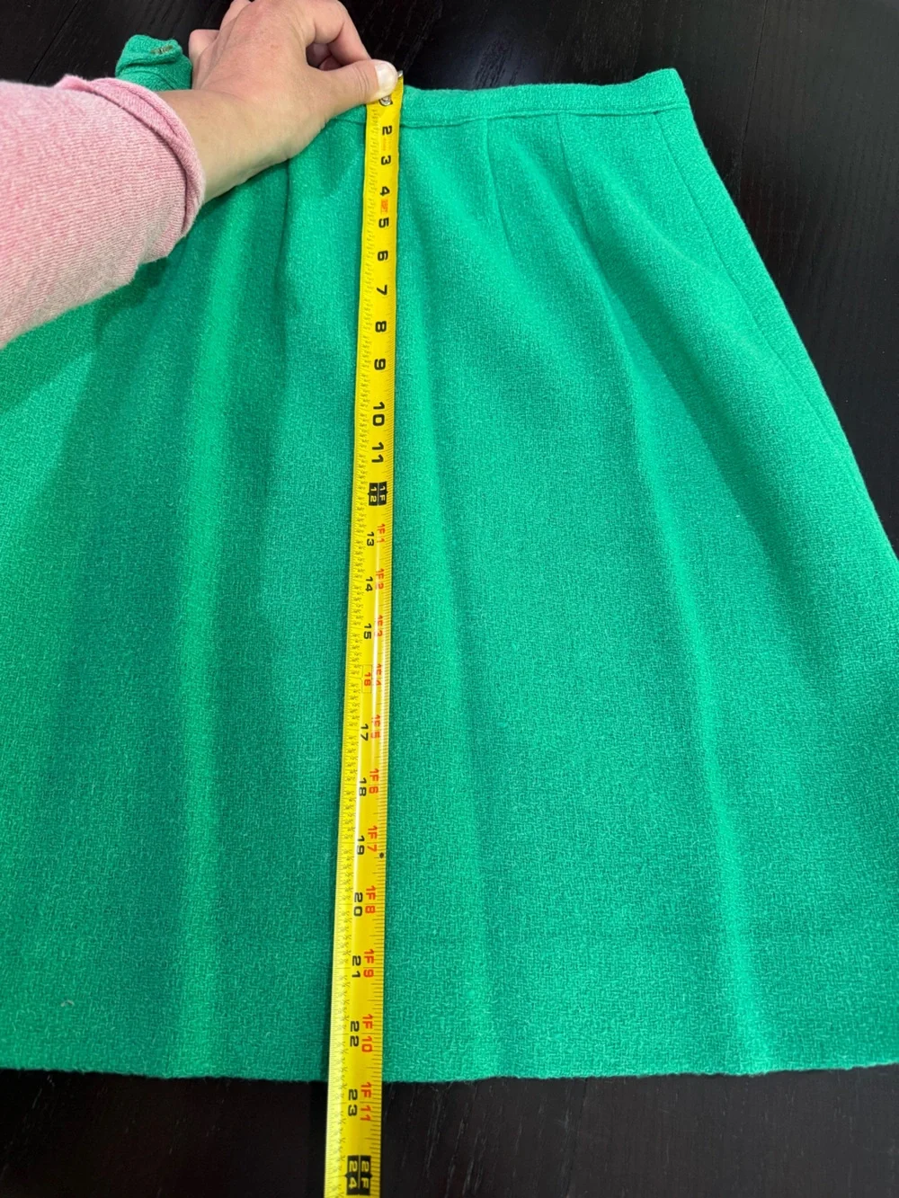Tailorbrooke for Thalhimers vintage‎ 1960s bright green wool tweed skirt suit